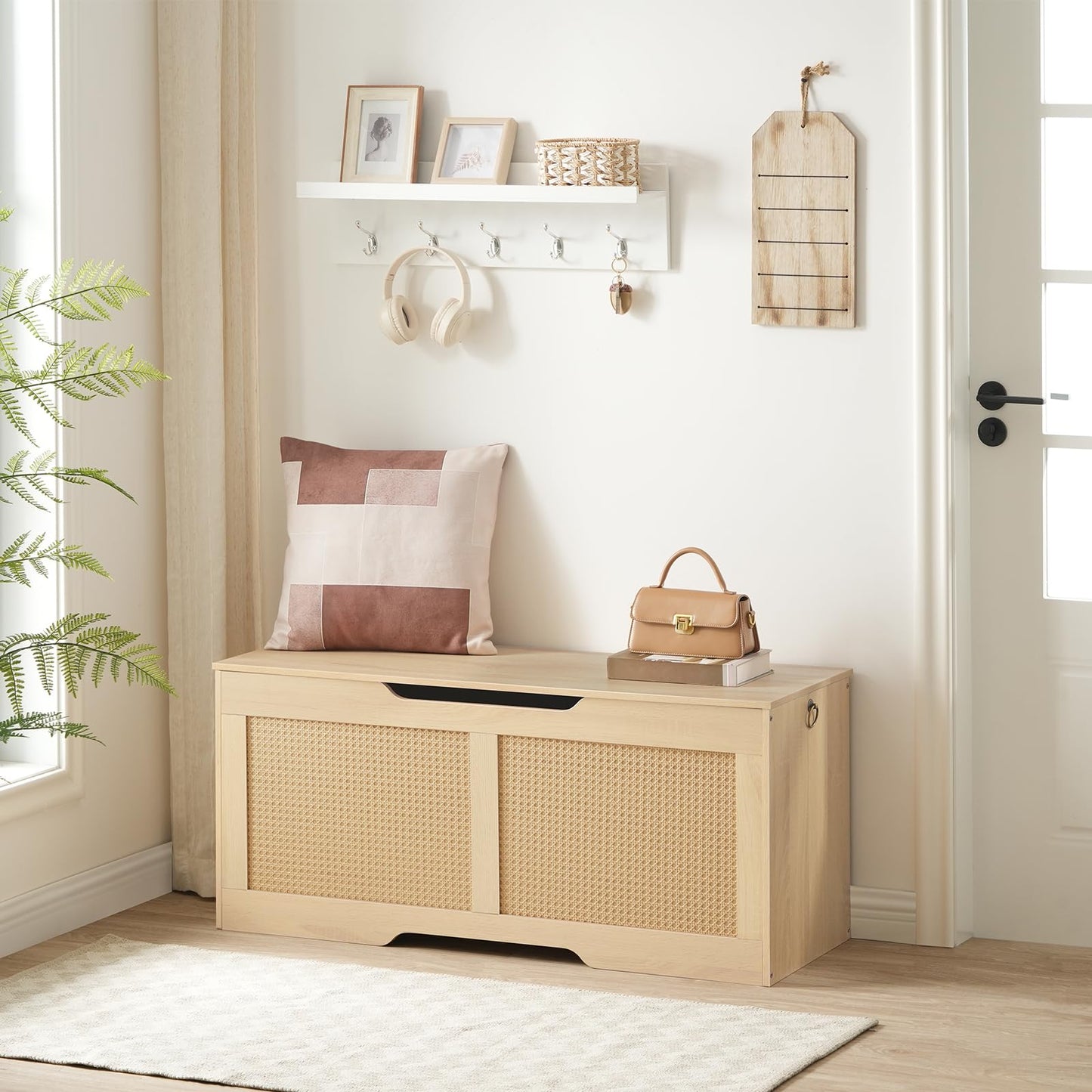 HOOBRO Storage Bench, 43.3" Toy Box, Rattan-Like Storage Chest, Sturdy Entryway Bench Supports 220 lb, Toy Chest, Safety Hinge, U-Shaped Opening, Easy Assembly, Natural NL22CW01
