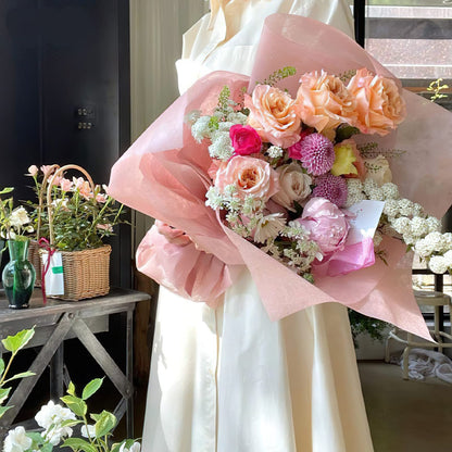 LWFyyds 20 sheets Korean Wrapping Paper Flower Wrap Waterproof Bouquet Wrap Tissue Florist Supplies, 22.8 inch x 22.8 inch (Withe01)