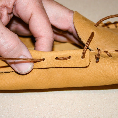 Realeather C4604-03 Adult Moccasin Leathercraft Kit, Size 8-9, Golden Tan, 1-Pair