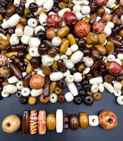 1020 Pcs Printed Wooden Bead Assorted African Beads, Loose Wood Beads Macrame Supplies, Natural Wooden Bead for Jewelry Bracelets Necklace Earring Making DIY Craft Project