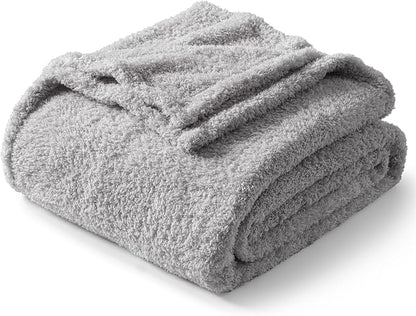 Exclusivo Mezcla Fleece Bed Blankets Queen Size, Ultra Soft, Lightweight and Fuzzy Light Grey Blanket for Women, Home Decor, 90x90 Inches