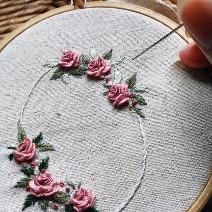 Embroidery Hoop 8 Inch 12 Pieces, Circle Embroidery Hoops Bulk, Round Large Embroidery Hoop, Adjustable Hoop Ring for Art Craft Handy Sewing Cross Stitch Supplies