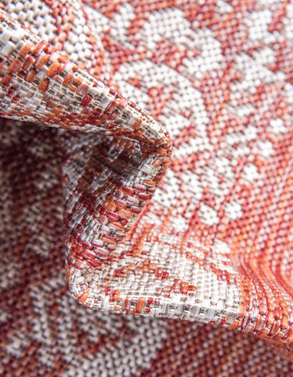 Unique Loom Outdoor Border Collection Area Rug - Floral Border (10' 8" Round Rust Red/Ivory)