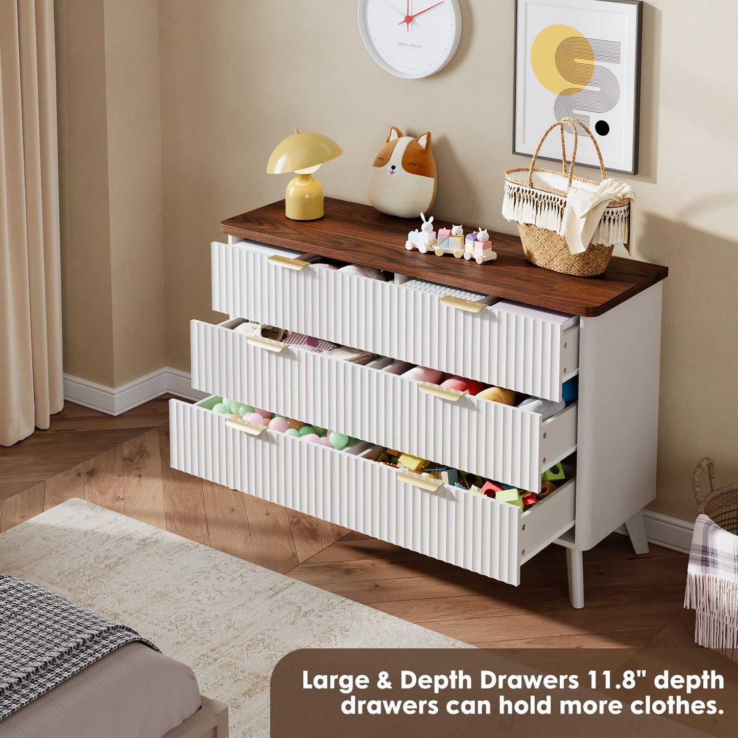 GarveeHome Fluted Dresser for Bedroom with 6 Deep Drawers, 47.2" Wide Modern Chest of Drawers, Wooden Dresser TV Stand, Curved Profile Design, for Living Room, Kids Room, Hallway, White
