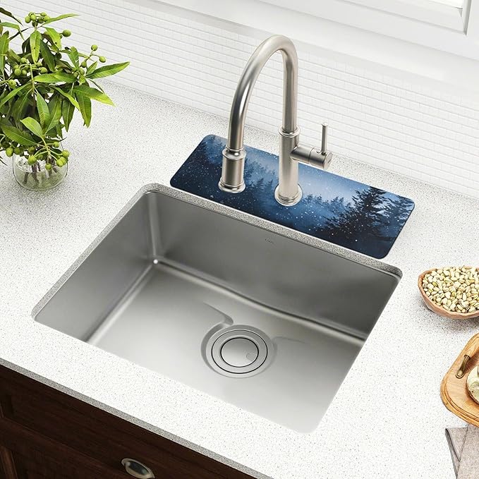 Kitchen Sink Splash Guard 2 PCS 14.7 Inch Sink Faucet Mat Splash Guard