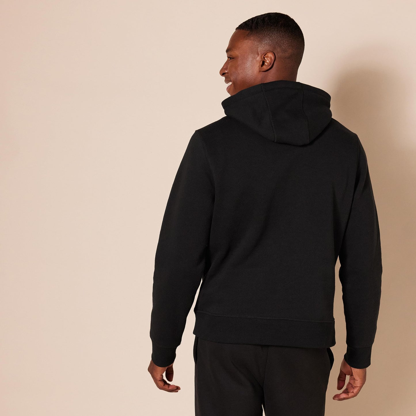 Amazon Essentials Men's Pullover Sweatshirt Hoodie, Big & Tall Options Available, Black Heather, X-Large