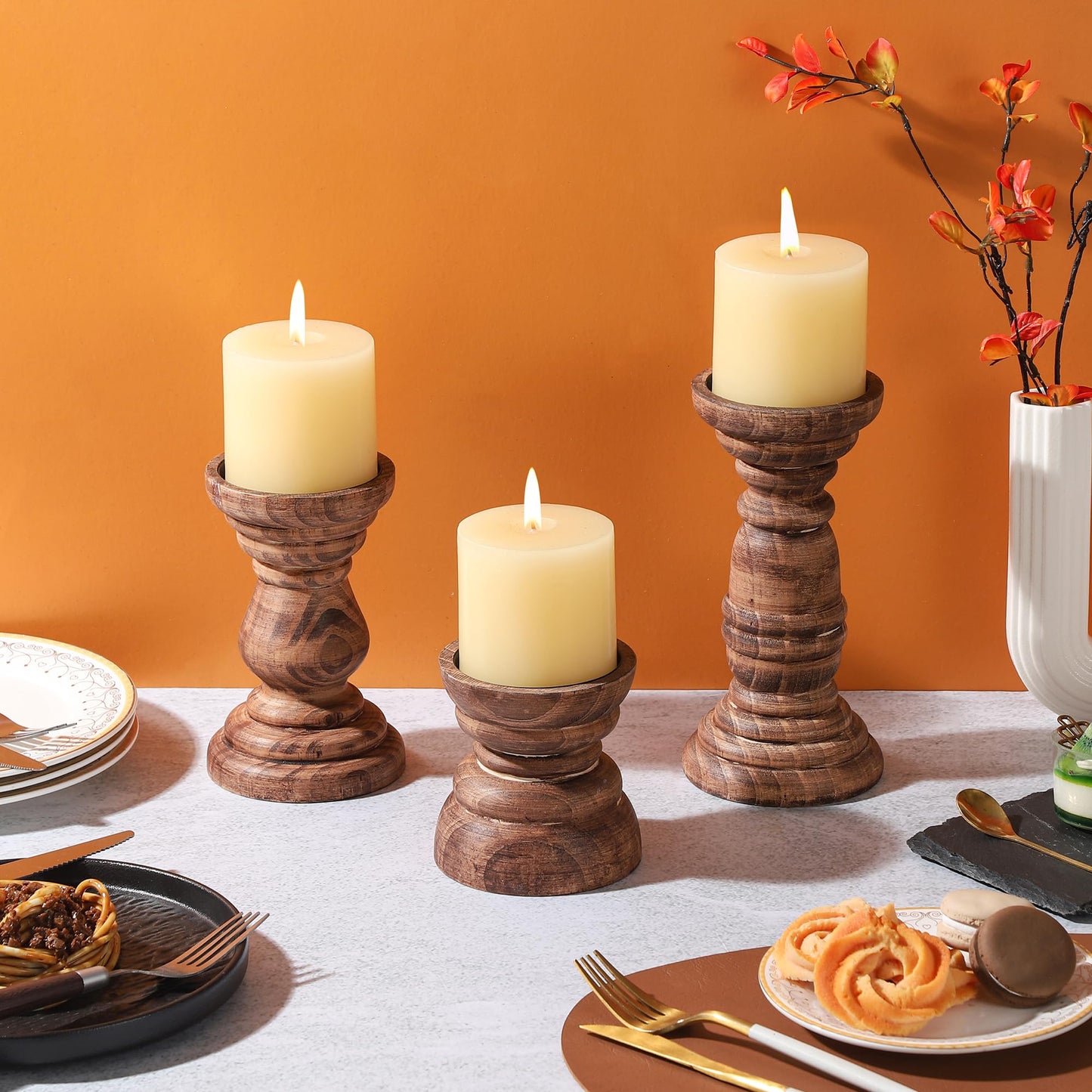 Rustic Wooden Pillar Candle Holders Set of 3 in Vintage Natural, Florence Style, Farmhouse Wooden Candle Holder, Wooden Candle Stand, Small Wooden Candlestick Holders, Living Room, Table Centerpiece