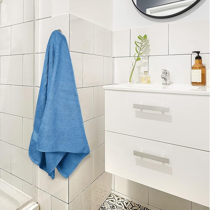 Utopia Towels 4 Pack Premium Bath Towels Set, 27 by 54 Inches, 100% Ring Spun