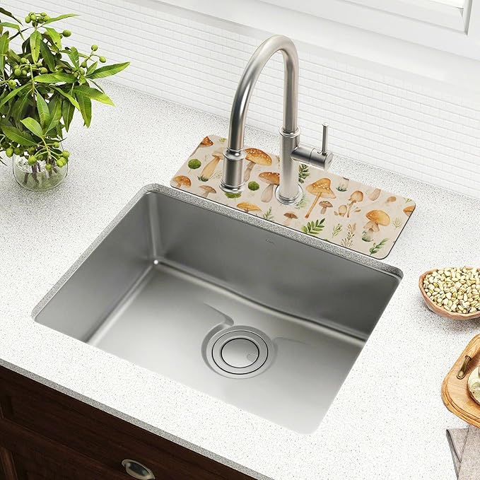 Kitchen Sink Splash Guard 2 PCS 14.7 Inch Sink Faucet Mat Splash Guard