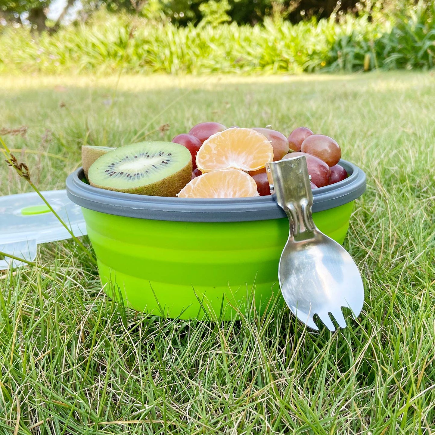 CCyanzi 1200ml Collapsible Camping Bowl Silicone Food Storage Container with Lid and Foldable Stainless Steel Fork Spoon, for Picnic, Travel, Camping, RV, Fridge and Microwave Bowls