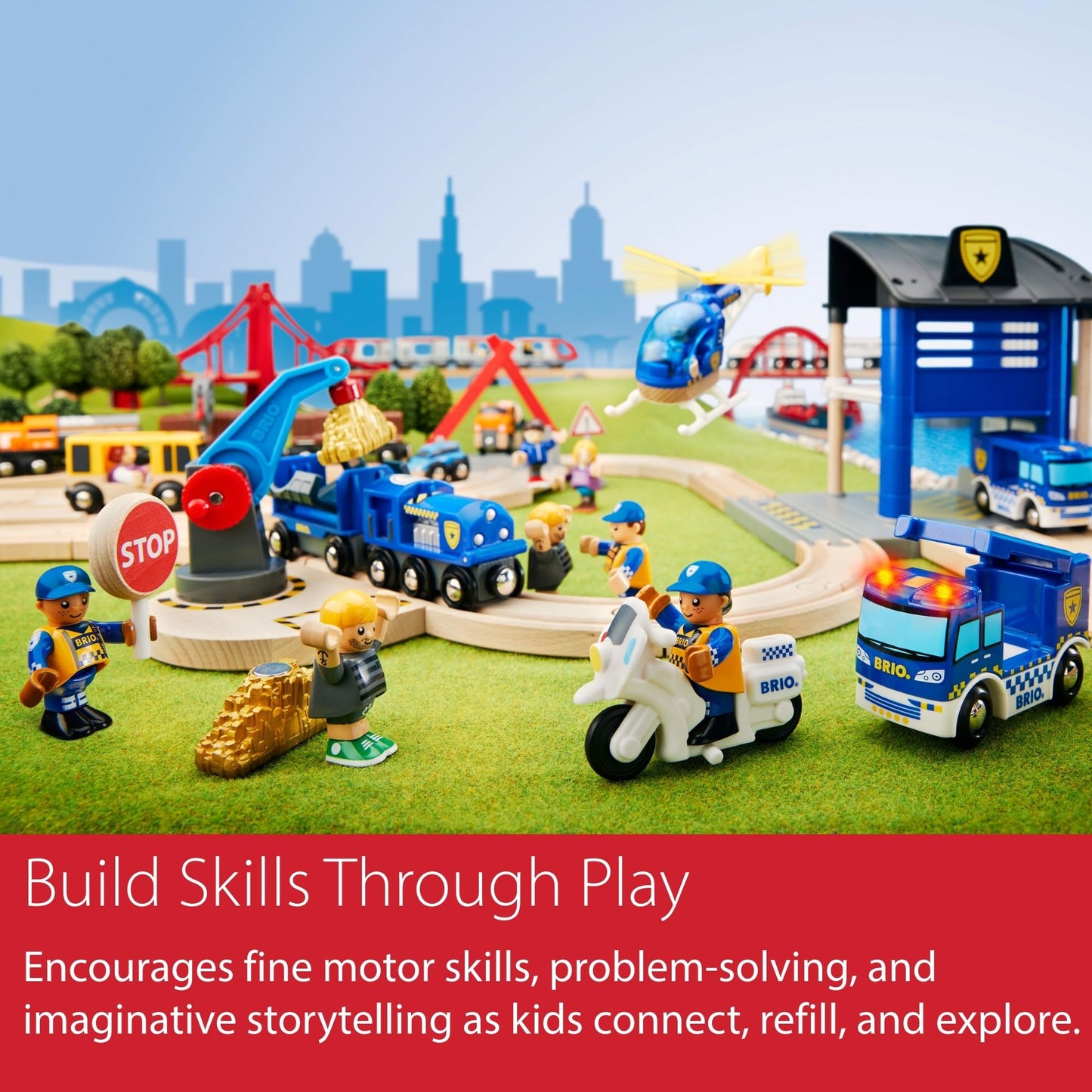 BRIO World Signal Station Set - 2-Piece Wooden Train Track Toy with Interactive Red Light and Figurine - FSC Certified - Compatible with All BRIO Railway Train Toys - Kids Ages 3 & Up