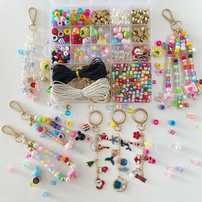 PHODDR 500+ Piece DIY Keychain Making Kit - Beaded Bag Decor Craft Set with Letter Beads and Pendants, Perfect for Girls and Teenagers - Birthday and Christmas Gift