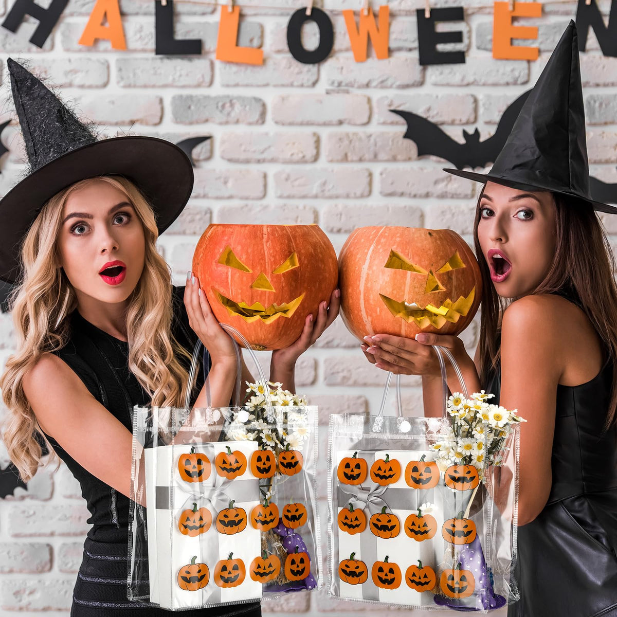 Kosiz 24 Pcs Halloween Clear Gift Bags Pumpkin Goodie Bag Halloween Party Favors PVC Treat Bags Bulk with Handle for Candy, Autumn Thanksgiving Party Supplies