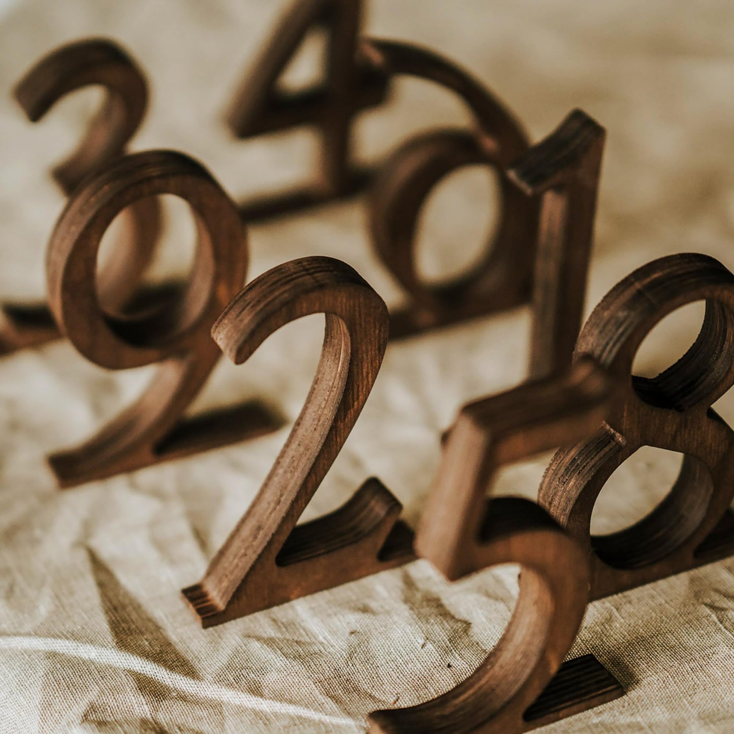 Wooden Wedding Table Numbers 1-10, Rustic Table Number Signs for Reception, Party, Banquet, Event Centerpieces, Self-Standing Wood Numbers with Base, Elegant Décor for Restaurant or Bridal Shower