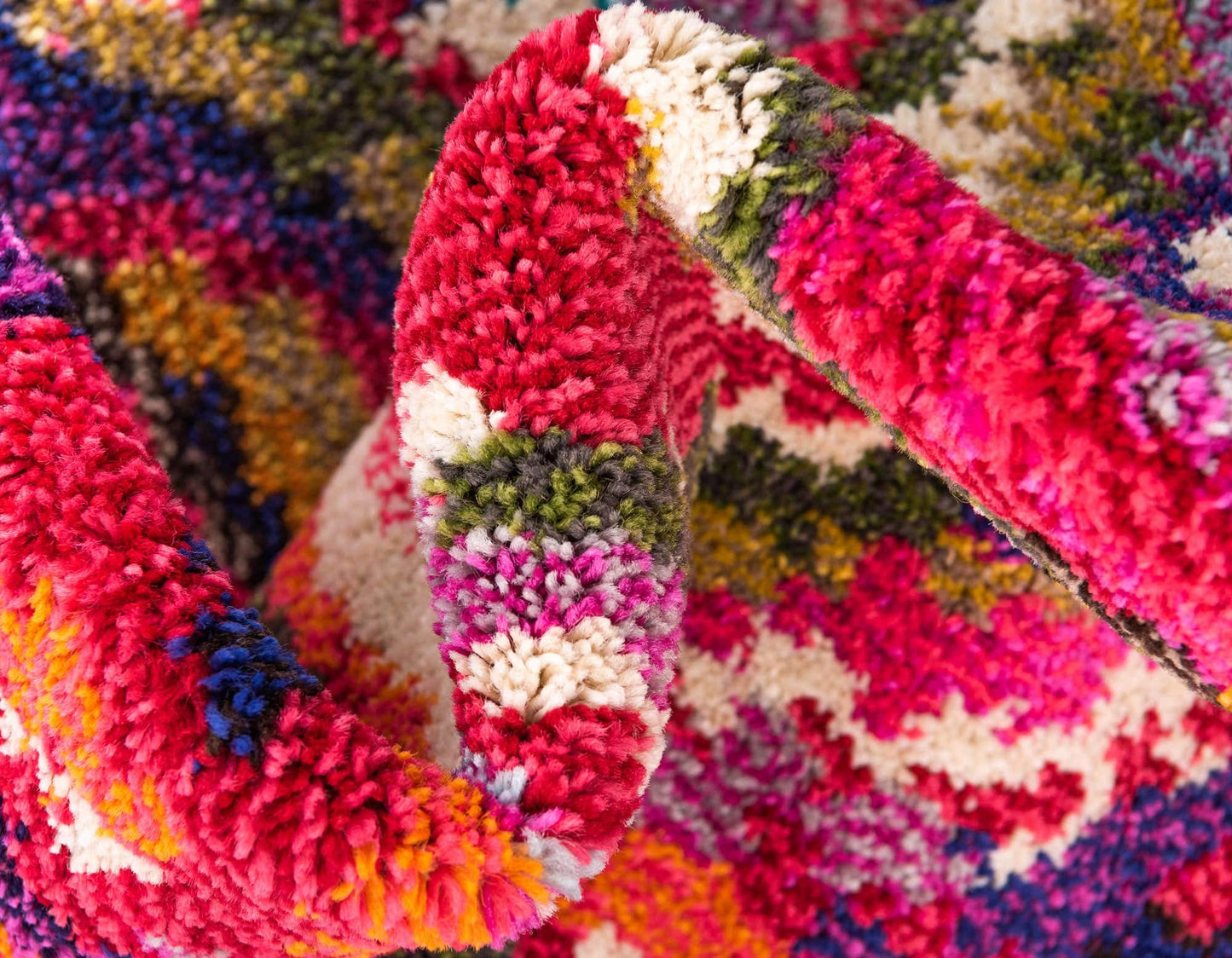 Unique Loom Estrella Collection Colorful, Abstract, Geometric, Gradient, Modern Area Rug (3' 3 x 5' 3 Rectangular, Multi/Pink)