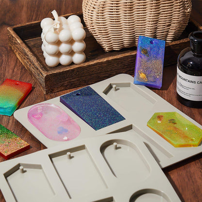 Patelai 2 Pcs Silicone Wax Melt Molds Silicone Resin Keychain and Wax Sachets Epoxy Casting Jewelry Making Molds with Hanging Holes for DIY Jewelry Handicrafts Making(Stylish Style)