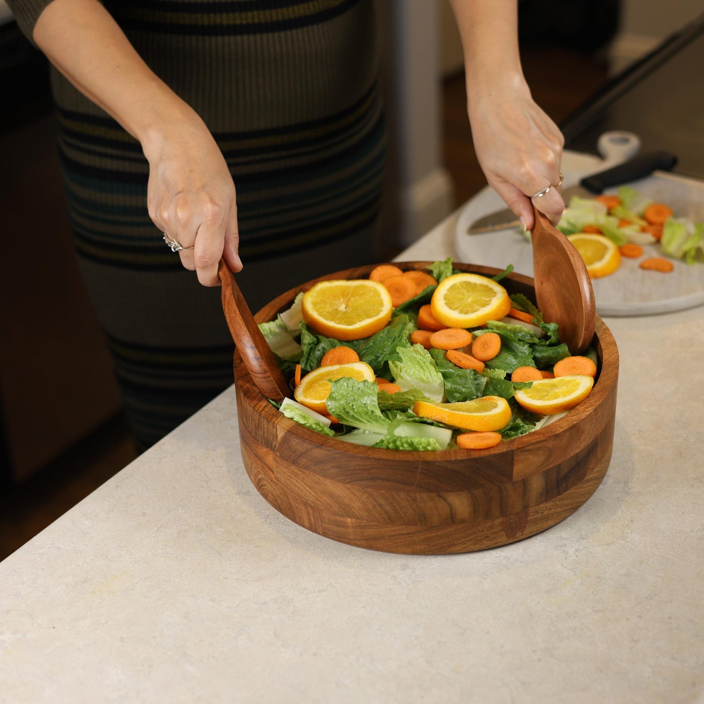 Wooden Acacia Round Bowl Set of 3 (12″,10″,8″), Wooden Salad Bowls-Multi-Purpose, Kitchen, Dining, Serving Food, Salads, Fruits - Handmade, Decorative, Rustic, Eco-Friendly, Food-Safe, Wood Serveware