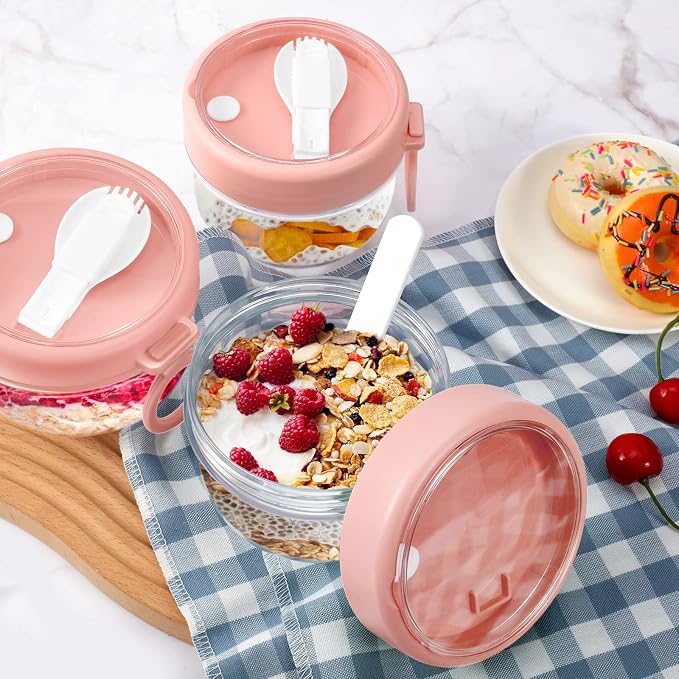 Gerrii 4 Pcs Overnight Oats Container with Lids and Spoons, 20 oz Plastic Overnight Oats Jars Large Capacity Airtight Yogurt Container for Milk, Fruit, Cereal and Salad Storage (Pink)