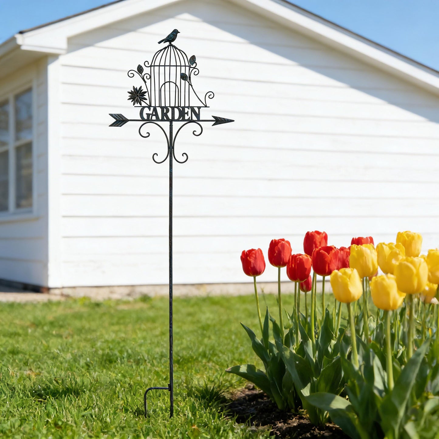 Decorative Garden Stakes，Metal Garden Sign for Outdoor Lawn Backyard Porch Pathway Decor