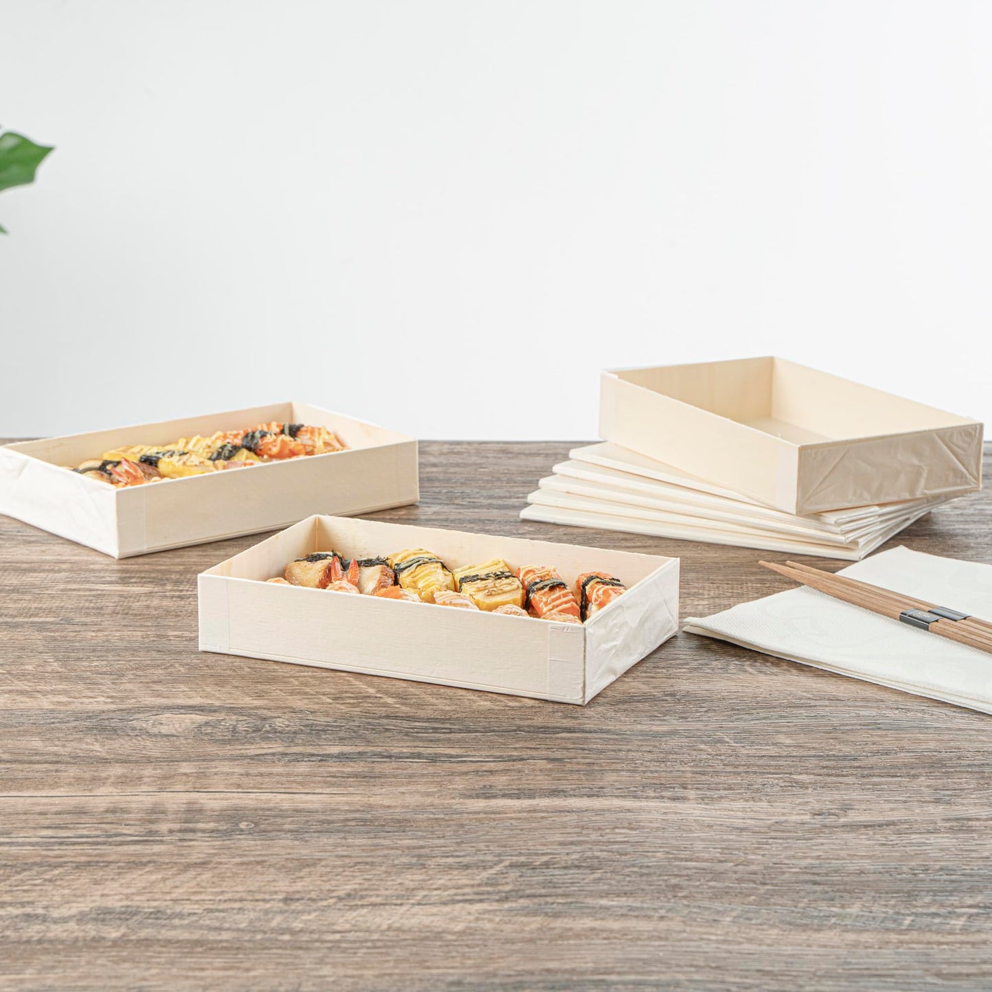 Restaurantware Wooden Bento Boxes 100 Pack of 7.9" x 4.8" Foldable Wooden Take Out Containers Sustainable Freezer-Safe Japanese Style Rectangular Lunch Boxes for Office, Camping, Sushi, Potluck