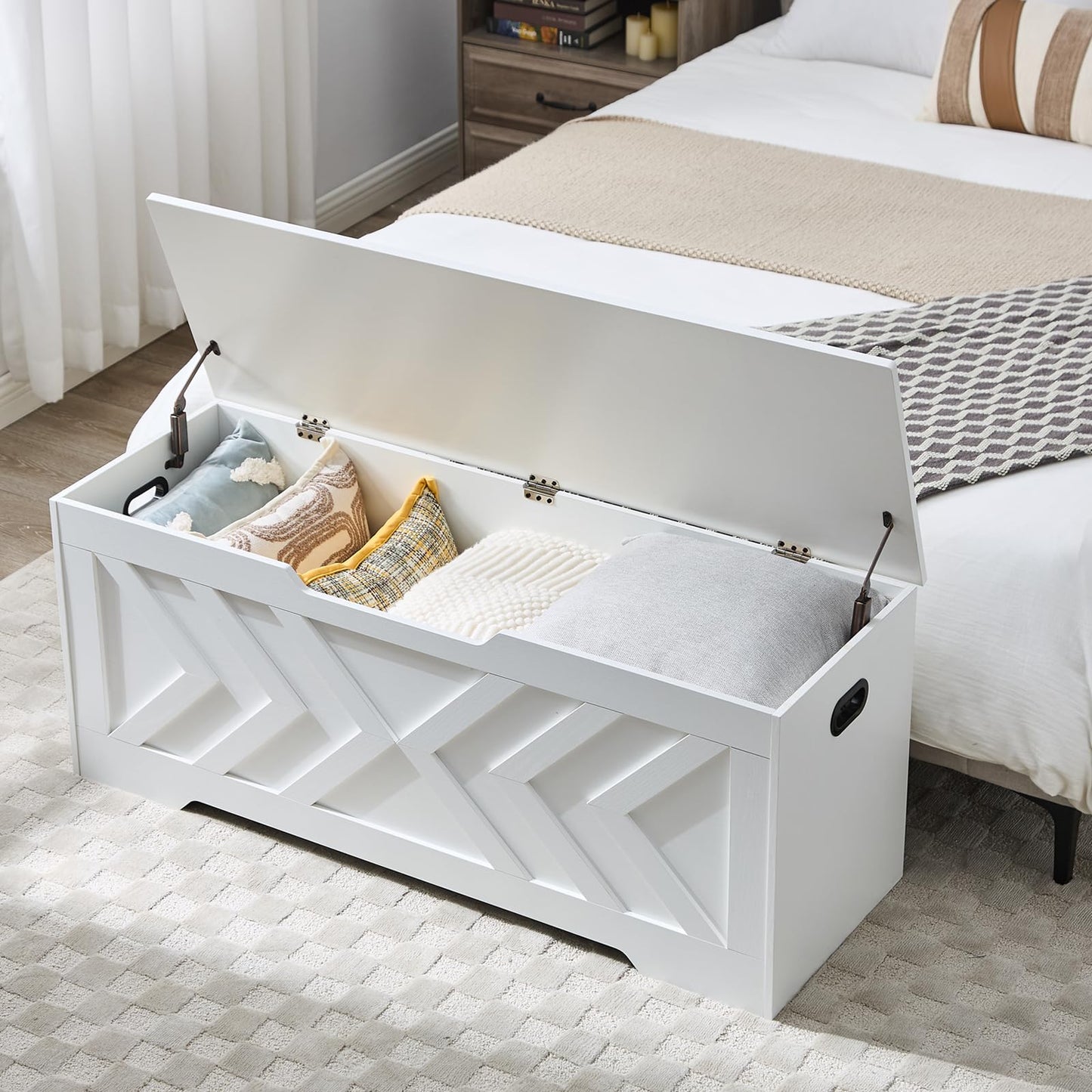 XDliv 47.2” Storage Bench,Extra Large Wooden Storage Chest with 2 Safety Hinges,entryway Bench,Blanket Storage,Shoe Storage Bench for Entryway,Bedroom,Living Room,Easy Assembly. (White, 47.2x15.7x19)