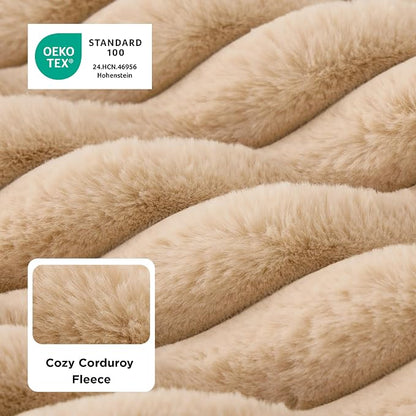 Bedsure ComfyFleece™ Dog Bed Medium Size Dog Crate Pillow 30x20 Sandy Beige | Aesthetic Crate Bed for Balanced Support Cute Chopped Foam Pad with Removable Washable Cover Non-Slip Waterproof Cozy Pet Mat