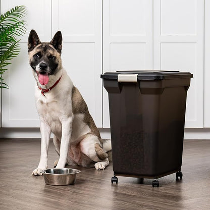 IRIS USA Dog Food Storage Container 58 lbs, Attachable Wheels,