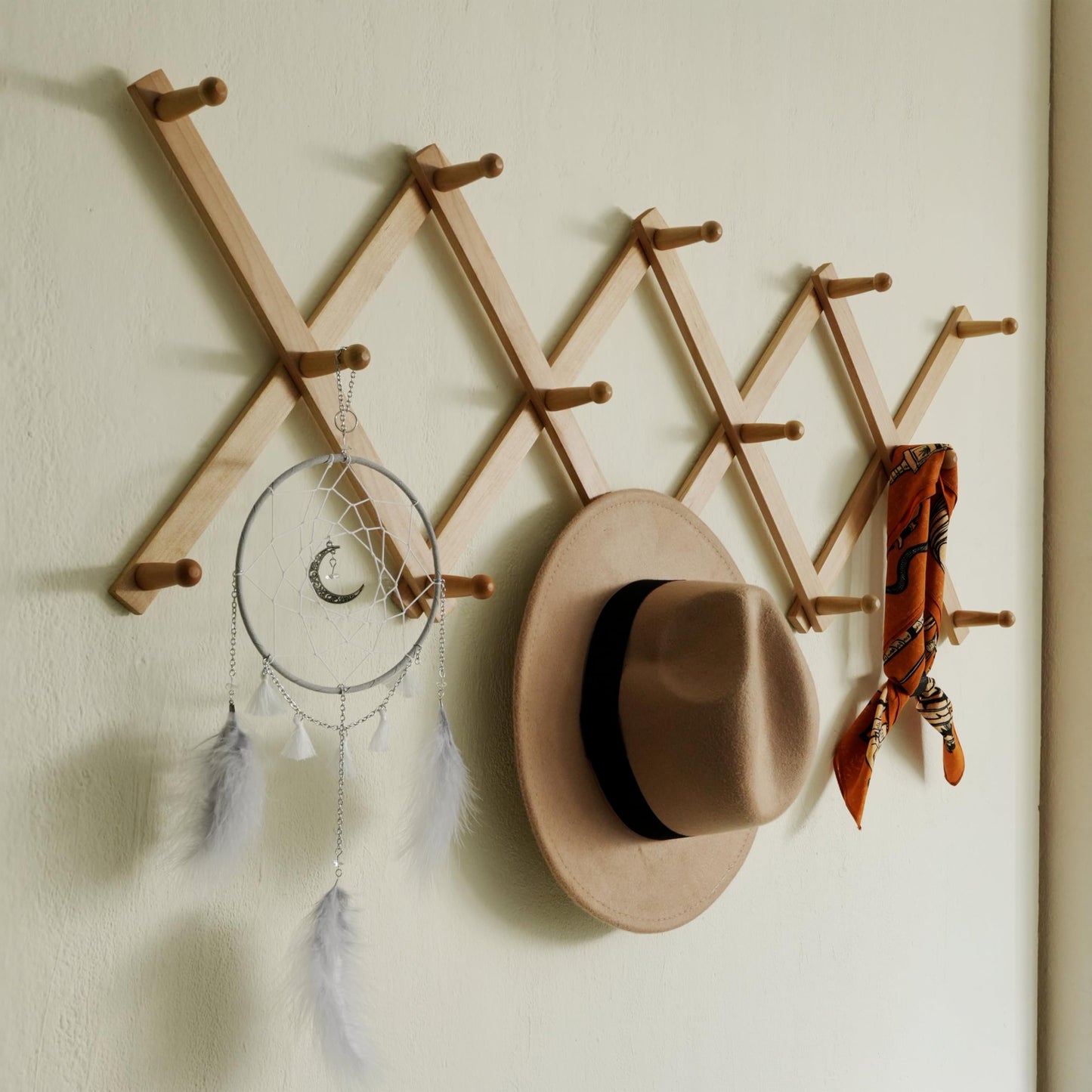 SKOLOO Hat Rack for Wall with 14 Hooks, Solid Wooden, Modern, Expandable Coat Rack Wall Mount for Coats, Hats, Bags, Baseball Caps, Natural Color