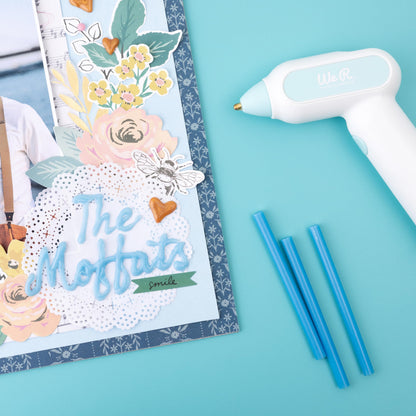 We R Memory Keepers Cordless Creative Flow Hot Glue Gun Kit, Quick Heat, Rechargeable Glue Gun and Sticks Set, Includes 20 Glue Sticks, Hot Glue Gun Cordless & Rechargeable