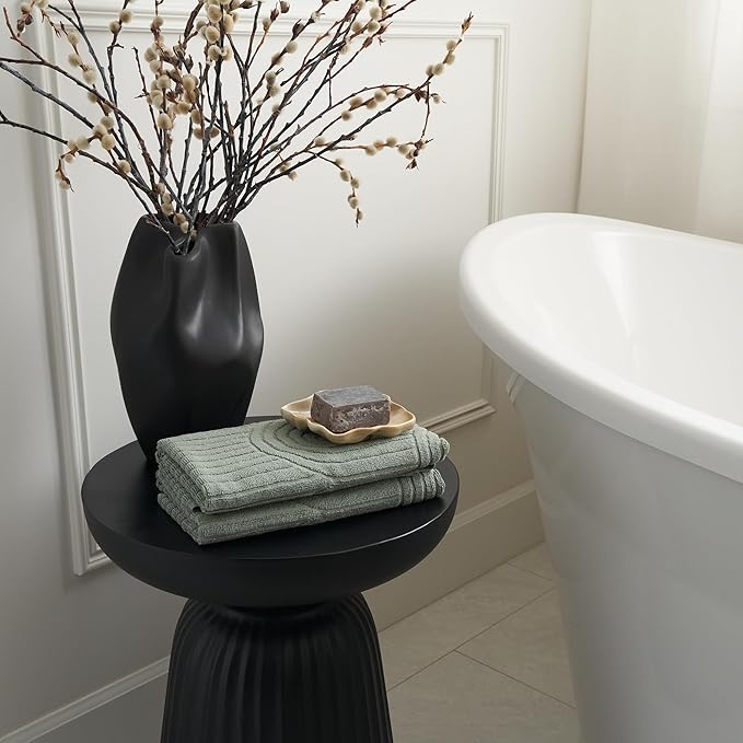 KIBAGA Decorative Hand Towels for Your Bathroom Or Kitchen – Luxurious Set of 2