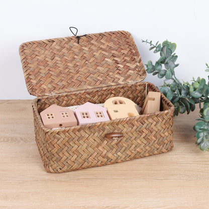 FEIALNDUO Wicker Shelf Baskets with Lid,Seagrass Storage Basket Bins Rectangular Handwoven Basket Boxes for Shelves Desktop Home Organizer (Coffee, X-Small)