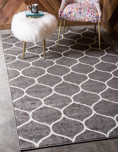 Unique Loom Trellis Frieze Collection Area Rug - Rounded (8' x 10', Dark Gray/ Ivory)