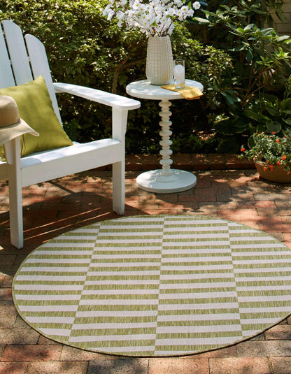 Unique Loom Outdoor Striped Collection Area Rug - Striped (6' 1" Round Green/Ivory)