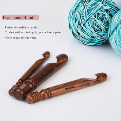 3 PCS Large Crochet Hook Set, Ergonomic Crochet Hooks with Soft Grip Handles, Huge Crochet Needles for Crocheting Thick Blanket and Extra Bulky Yarn Projects (15,20,25MM)