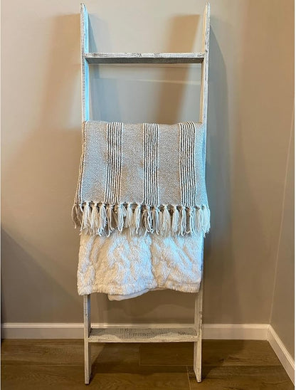 BARNWOODUSA Throw Blanket Ladder – Fully Assembled Reclaimed Wood – Rustic Decorative Ladder for Towels, Quilts, & More – Perfect Farmhouse Decor for Bathroom, Porch, or Living Room,5' x 18" White