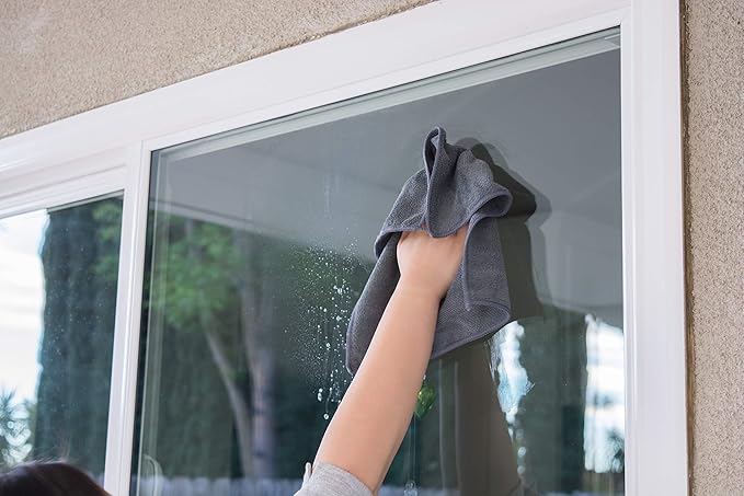 Microfiber Cleaning Cloths, Attract Dust Like a Magnet, Use Wet or Dry