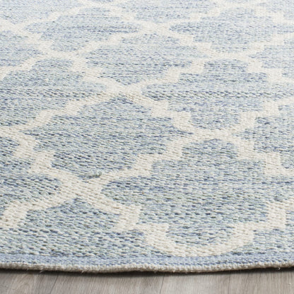 SAFAVIEH Area Rug 8x10 - Montauk Collection - Large - Light Blue & Ivory, Handmade Cotton, Trellis Pattern, Ideal for Living Room, Bedroom, Office, Dining Space (MTK810B)