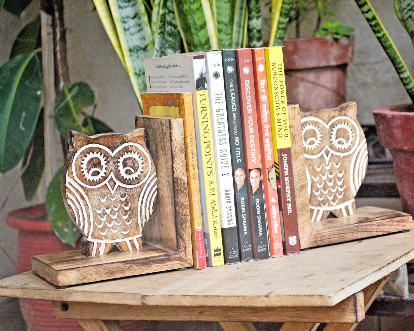 eTroves Wood Bookends for Shelves. Decorative Wooden Owl Bookend for Heavy Books, White Wood, 6 Inch
