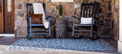 Unique Loom Outdoor Safari Collection Area Rug - Leopard (5' 1" x 8' Rectangle, Blue/ Gray)