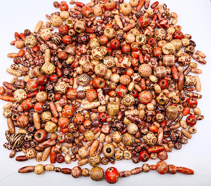 700Pcs European Loose Beads Painted Assorted African Beads Macrame Supplies Craft Jewelry Wood Beads for Jewelry Making DIY Bracelet Necklace Hair Crafts