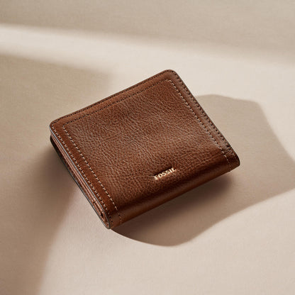 Fossil Women's Wallet, Logan Leather Wallet RFID Blocking Small Bifold, Brown