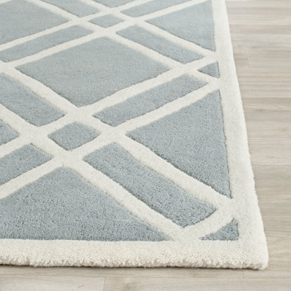 SAFAVIEH Chatham Collection Area Rug - 7' Square, Blue & Ivory, Handmade Diamond Lattice Wool, Ideal for High Traffic Areas in Living Room, Bedroom (CHT740B)