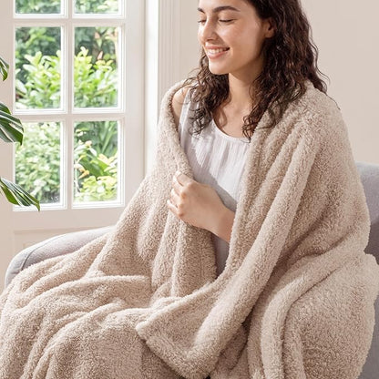 Exclusivo Mezcla Fleece King Size Bed Blanket, Ultra Soft, Lightweight and Fuzzy Camel Blanket for Women, Home Decor, 90x104 Inches