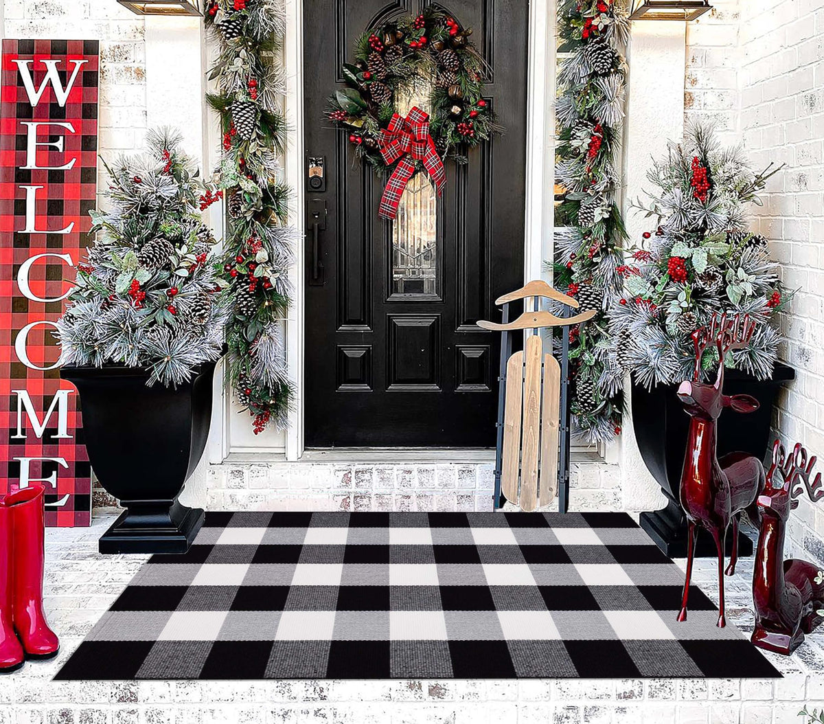 Buffalo Plaid Outdoor Rug 27.5''x 43.3''Black and White Checkered Rug Cotton Machine Washable Farmhouse Mat for Outdoor, Kitchen, Farmhouse, Entryway,Bathroom