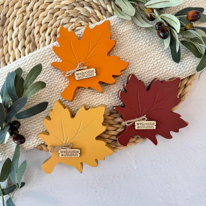 Fall Leaf Shelf Sitter, Chunky Wooden Autumn Decor for Tiered Tray Displays, Rustic Harvest Tabletop Accent Thanksgiving Mantel Decoration (Yellow)
