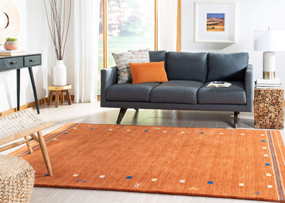 SAFAVIEH Himalaya Collection Accent Rug - 4' x 6', Rust, Handmade Boho Tribal Wool, Ideal for High Traffic Areas in Entryway, Living Room, Bedroom (HIM563P)