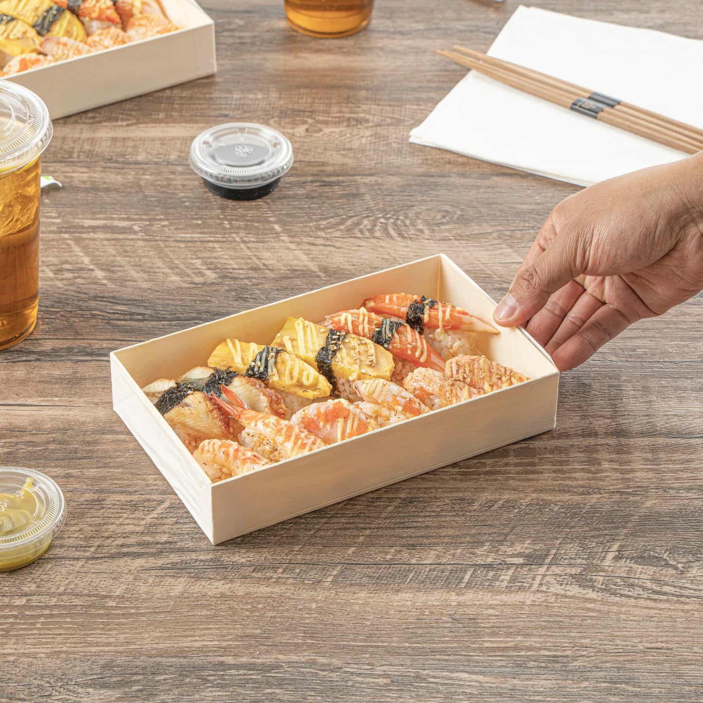 Restaurantware Wooden Bento Boxes 100 Pack of 7.9" x 4.8" Foldable Wooden Take Out Containers Sustainable Freezer-Safe Japanese Style Rectangular Lunch Boxes for Office, Camping, Sushi, Potluck