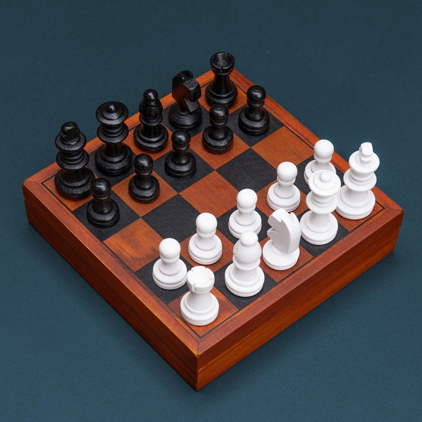 Iron & Glory Mini Chess Set - Board Games - Wooden Mini Chess - Travel Games for Adults - Deluxe Wooden Board - Portable Size - Compact Travel Puzzle - Family Classic Strategy Game - Brain Teaser