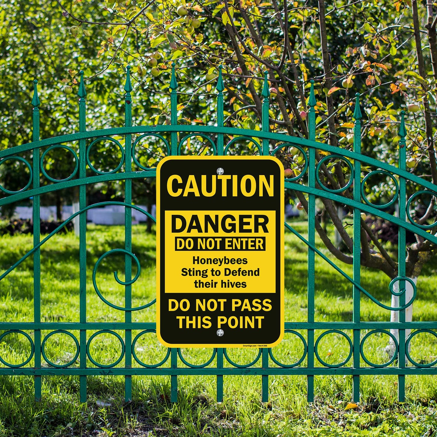 SmartSign "Do Not Enter, Honeybees Sting To Defend Their Hives" Sign | 12" x 18" Aluminum