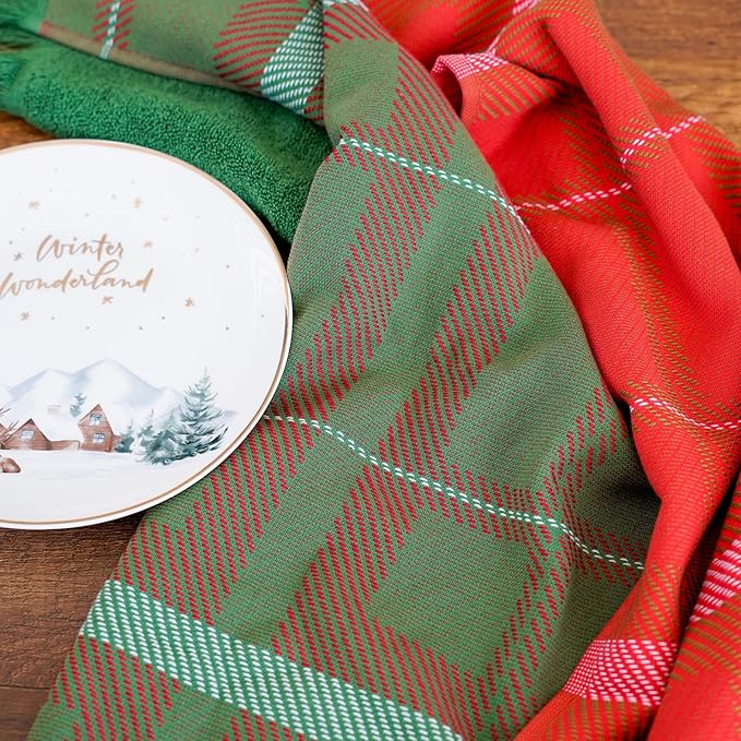 sea me at home Holiday Plaid Hand Towels